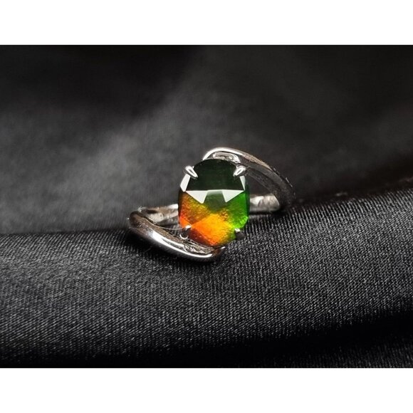 Mystic Quartz 925 Sterling Silver Ring Size 6.5 Stunning Rainbow Gemstone - Picture 1 of 4